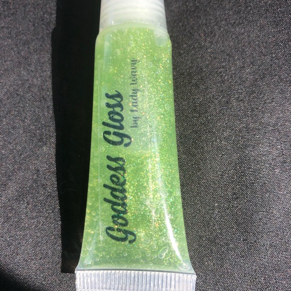 Vegan lipglosses - Picture 1 of 4